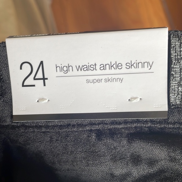 7 for all mankind womens pants - Picture 7 of 8